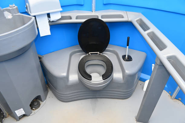 Portable Toilet Options We Offer in Town And Country, WA